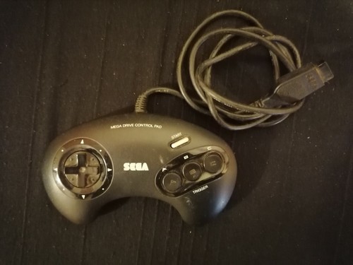 Sega megadrive controller pad - megadrive,
